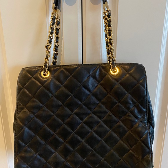 Michael Kors Black Quilted leather tote - Picture 6 of 7